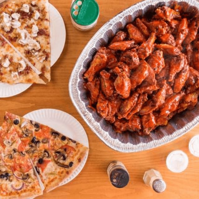 Game Night - 3 Large Cheese Pizzas + 30 Wings + 2Lt Soda.