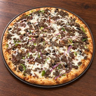Steak & cheese pizza