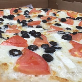 Greek pizza